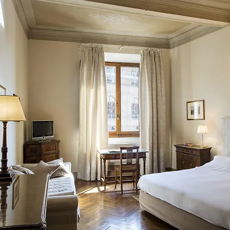 فندق Palazzo Ravizza 3*