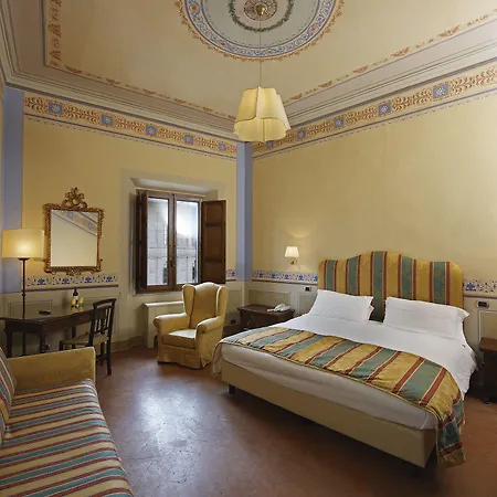 מלון Palazzo Ravizza סיינה